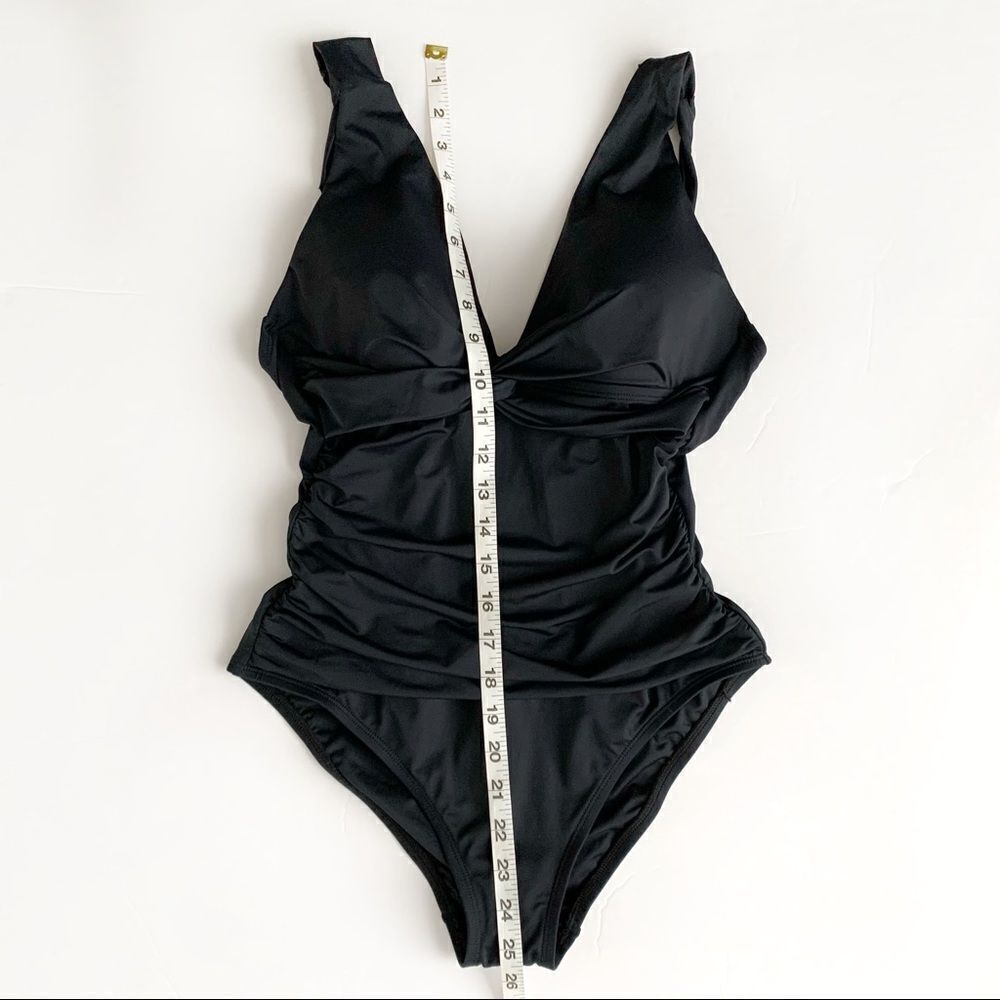 LA BLANCA Island Goddess One Piece Swimsuit! - Picture 2 of 6